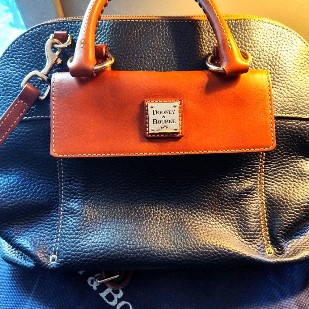 Dooney and Bourke bag NWOT